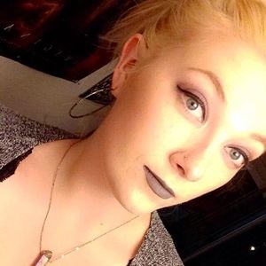 Meet your Posher, Kelsey